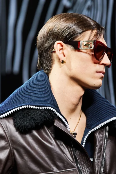 Look 155